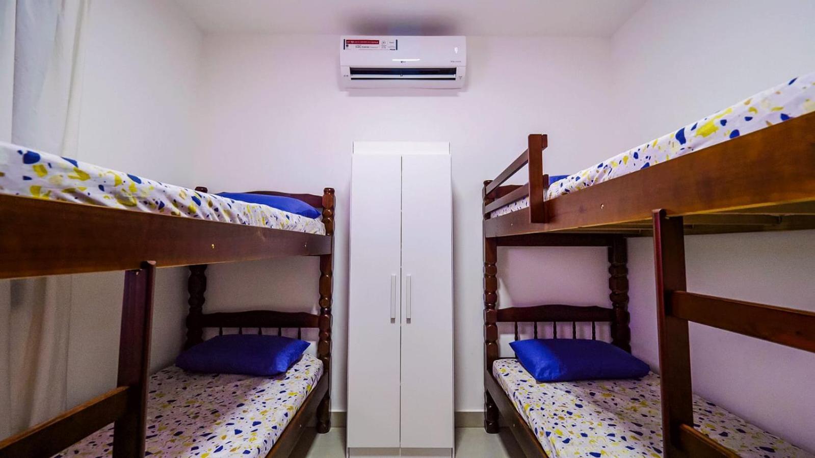 Chale Amarelo Villa Itanhaém Kültér fotó