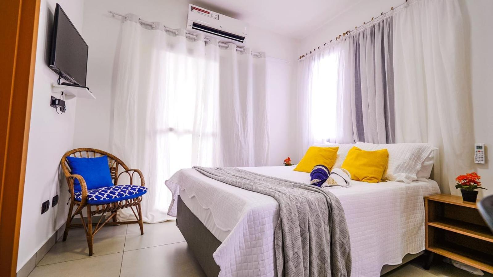 Chale Amarelo Villa Itanhaém Kültér fotó