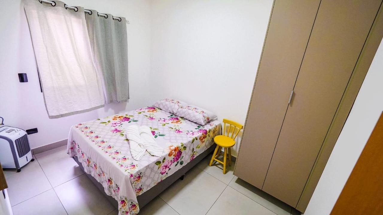 Chale Amarelo Villa Itanhaém Kültér fotó